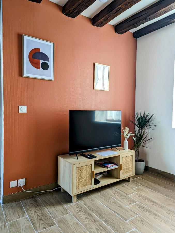 Vila La Petite Chaume Châteauroux Exteriér fotografie